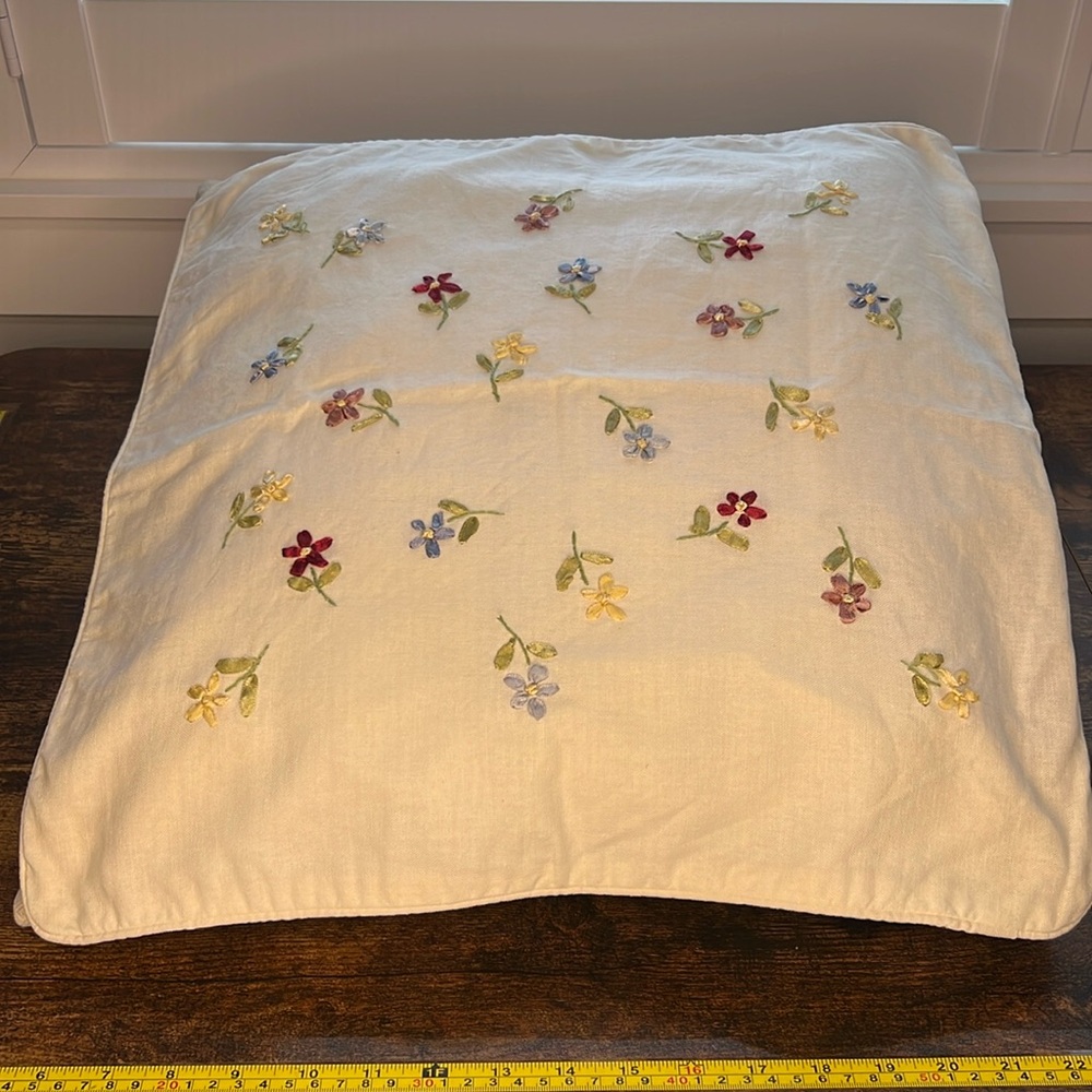 2 decorative ribbon flower pillow case covers couch bedroom square zipper